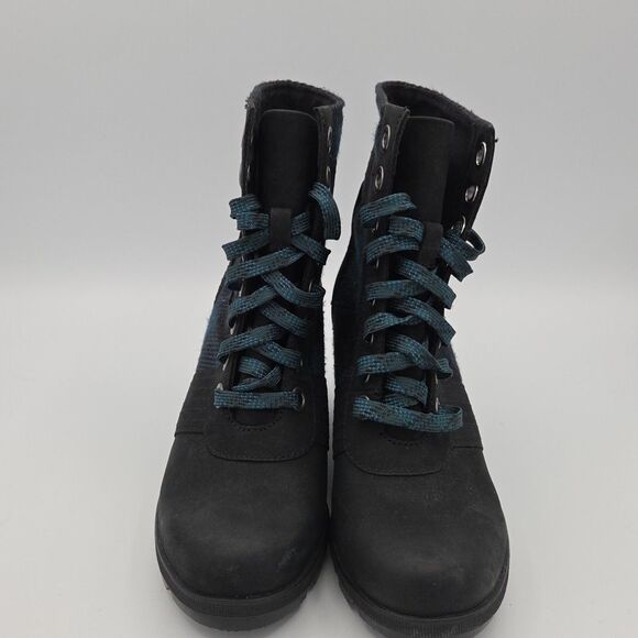 Sorel Women's Size 6 Lexi Hidden Wedge Boots Blue Plaid Waterproof Lace Up EUC - Picture 3 of 10